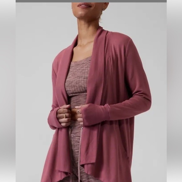 Athleta Tops - Athleta Pranayama Wrap Size XL